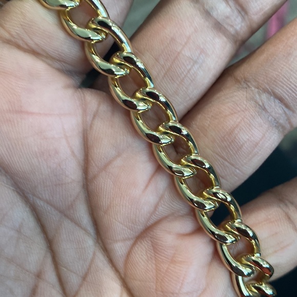 Michael Kors tan crossbody - Picture 12 of 13